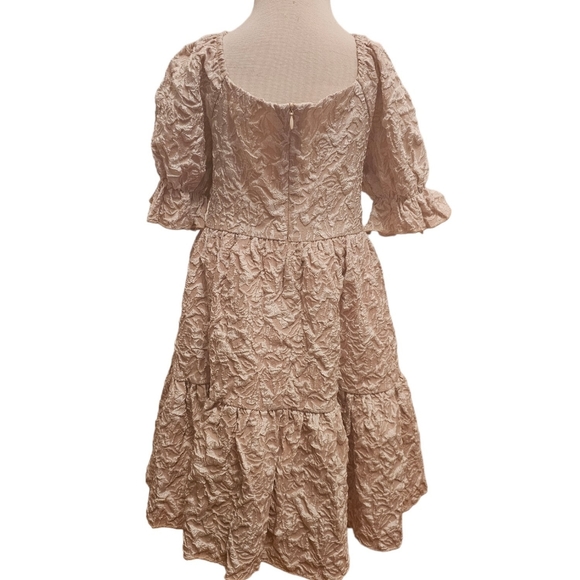 EUC NWOT | Girl's Knee-Length Creme & White Dress | Size: 10-11 - Picture 4 of 9